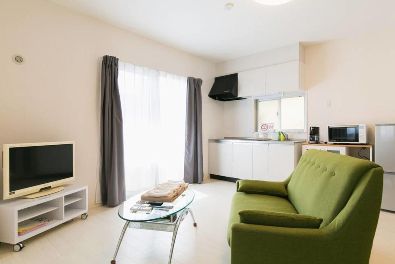 Rainbow Terrace Ginowan Apartment Екстериор снимка