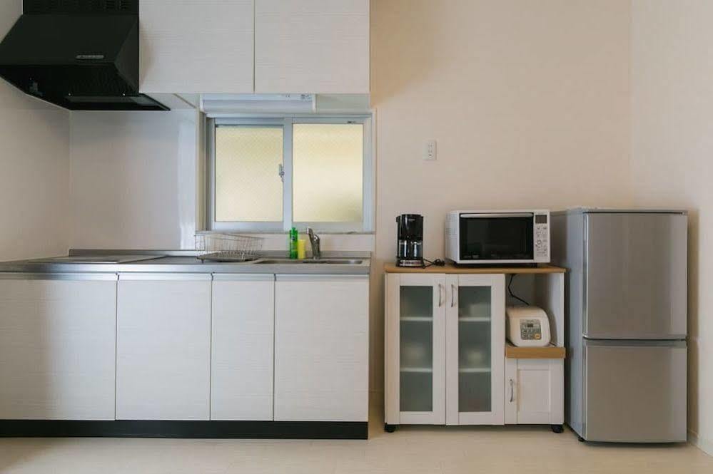Rainbow Terrace Ginowan Apartment Екстериор снимка